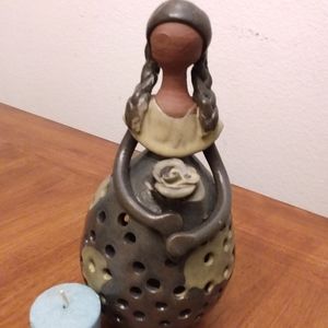 Statue/ potpourri/ Candles cover